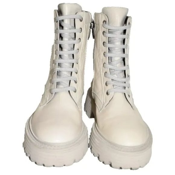 New! La Canadienne Yasmine Leather Bootie Natural White Size 40 EU 9.5 US DD373